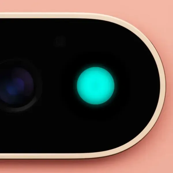 Google Pixel 11 Pro showing the HiLight indicator